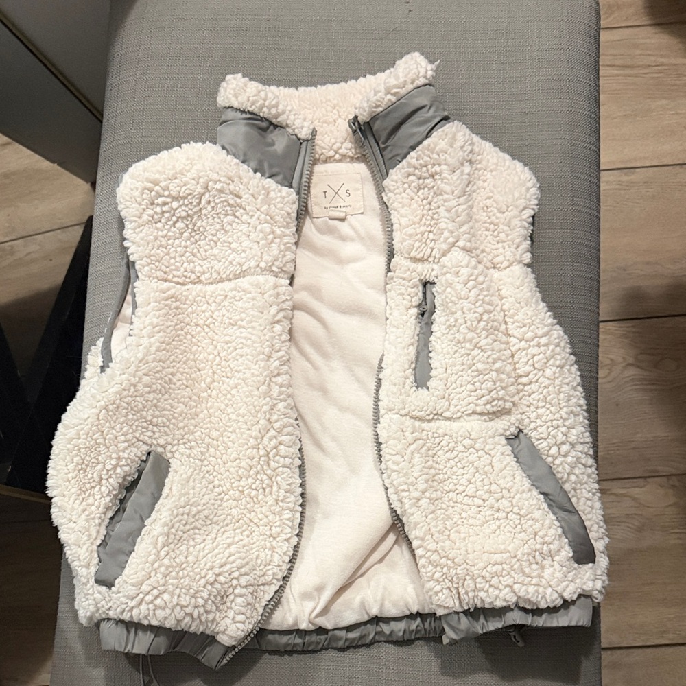 Thread & Supply Kids Sherpa Vest in Cream and Gray